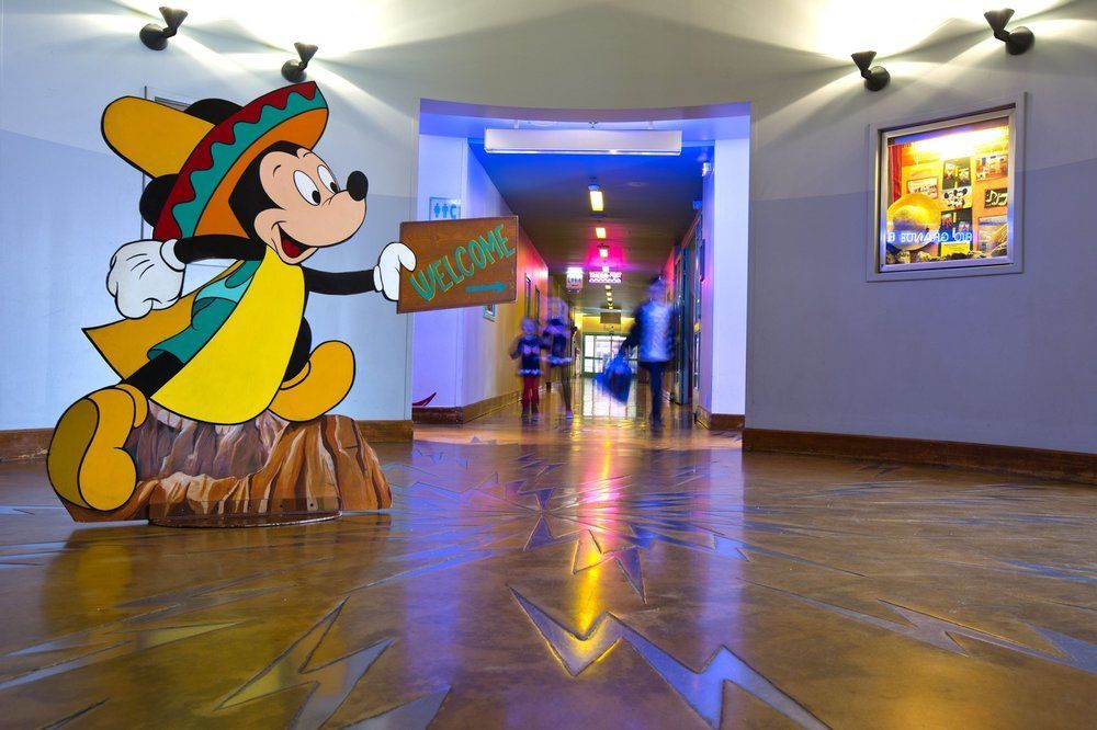Disney Hotel Santa Fe Coupvray Zewnętrze zdjęcie